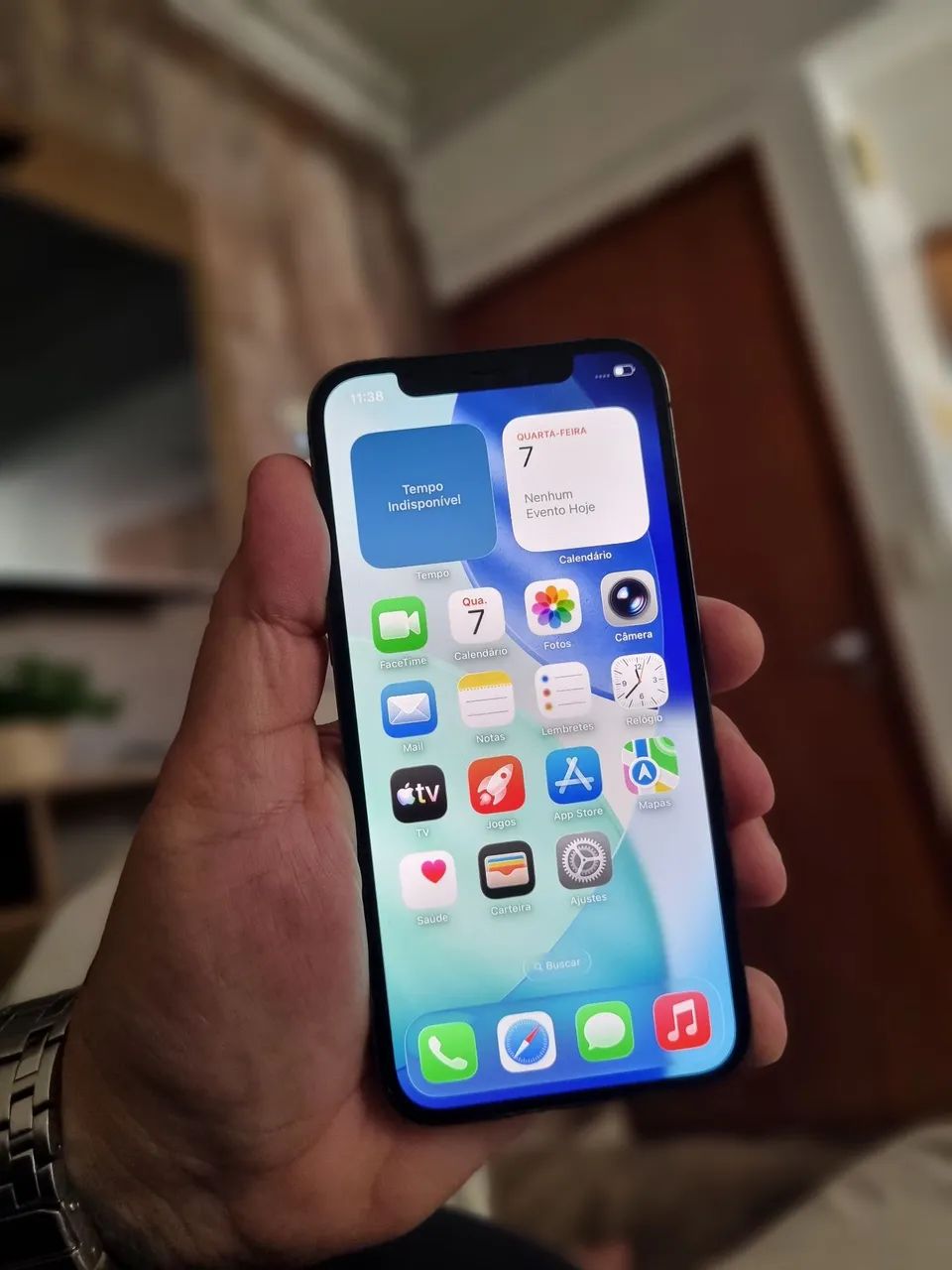 Vende-se ou troca 12 Pro 256gb  - Foto 2