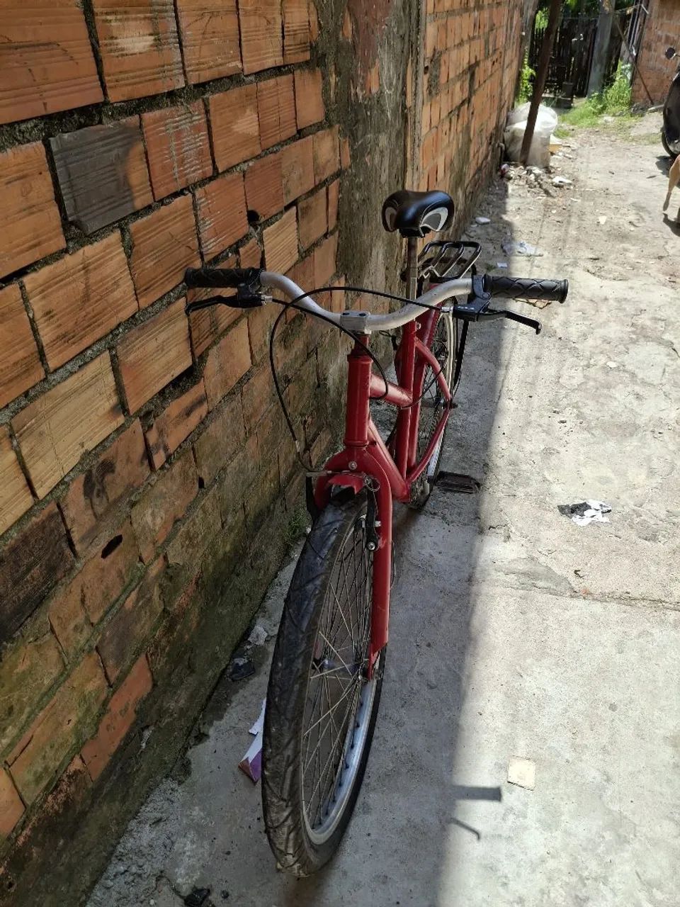  Bicicleta Urbana Vermelha Com Bagageiro! - Foto 2