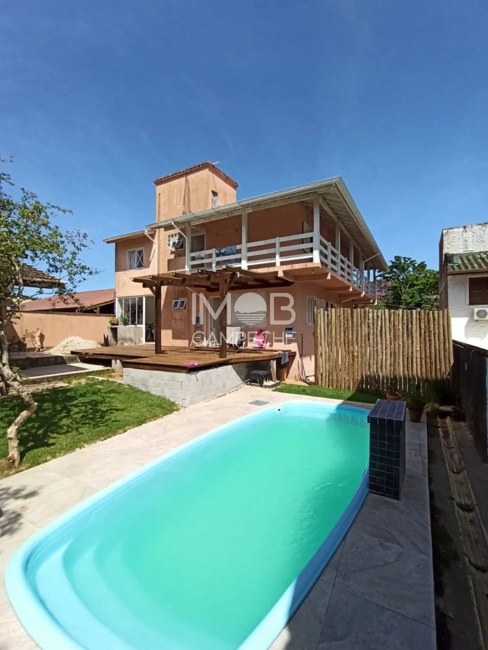 Casa com 5 dormitórios à venda no Campeche em Florianópolis