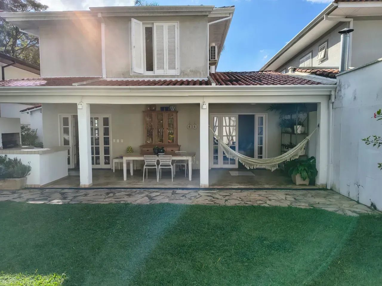Casa Cond. Carmel na Granja Viana