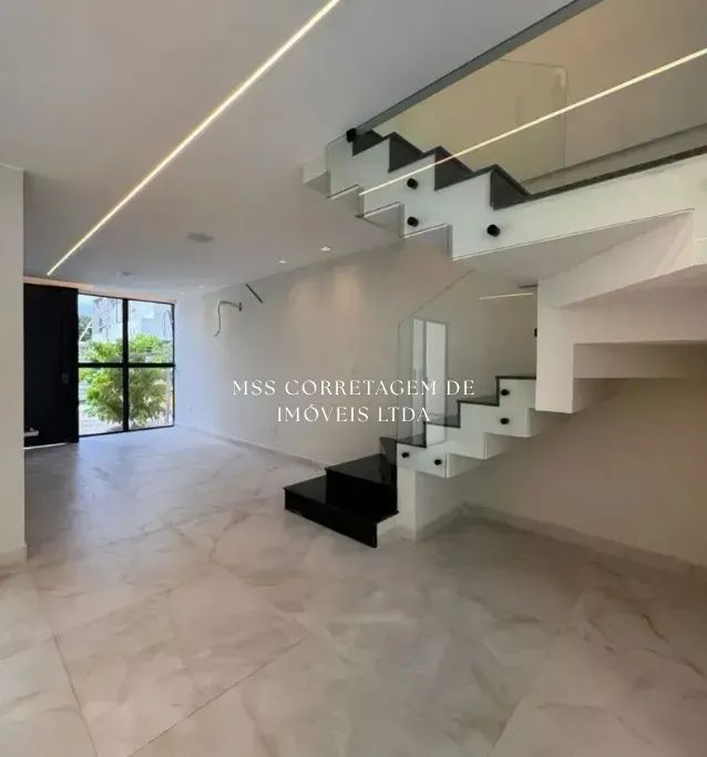 Casa recém construída em Condomínio com 4 suítes - Foto 2