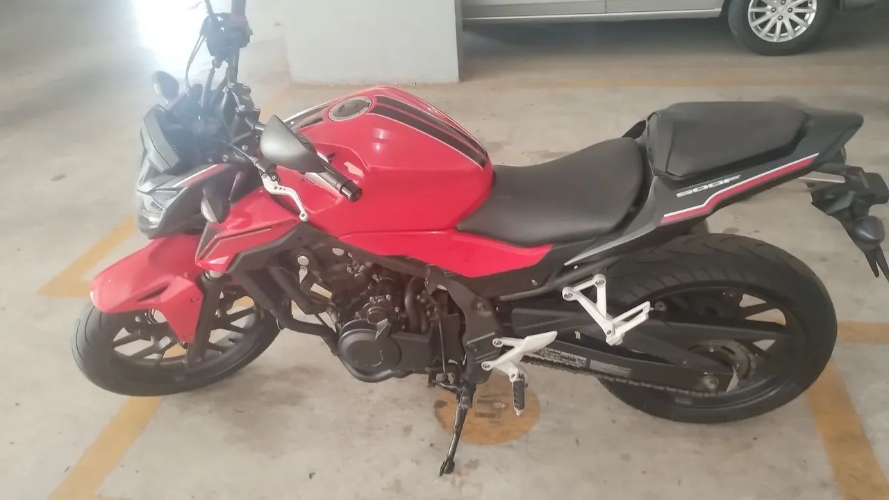 Moto muito nova