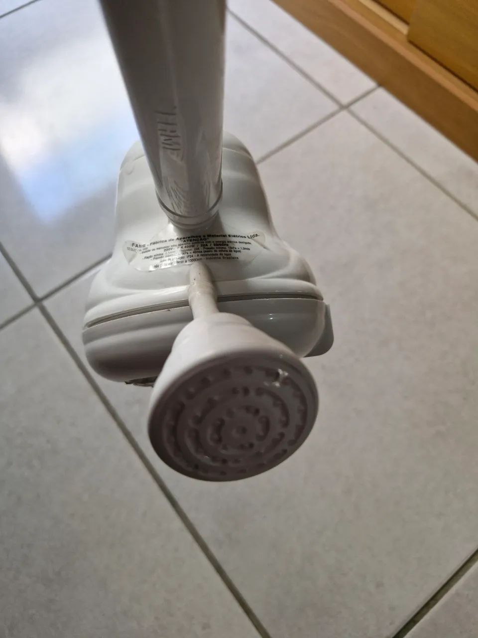 Super Ducha eletrônica com resistência blindada 220w - 4400 w - Foto 3