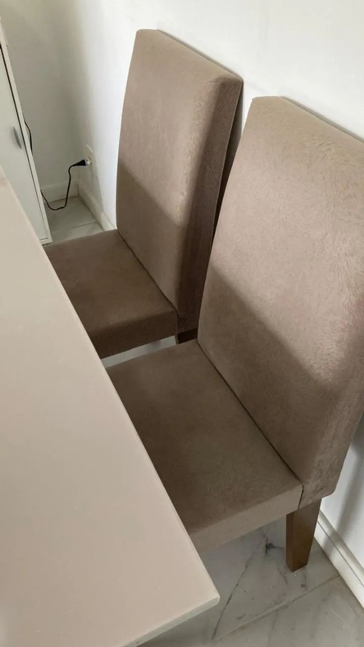 Mesa de jantar com 4 cadeiras - Foto 3