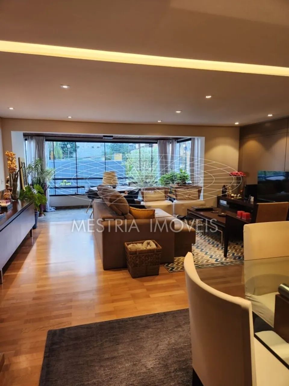 Excelente planta e localização | 3 suítes | varanda | ar condicionado ! - Foto 4