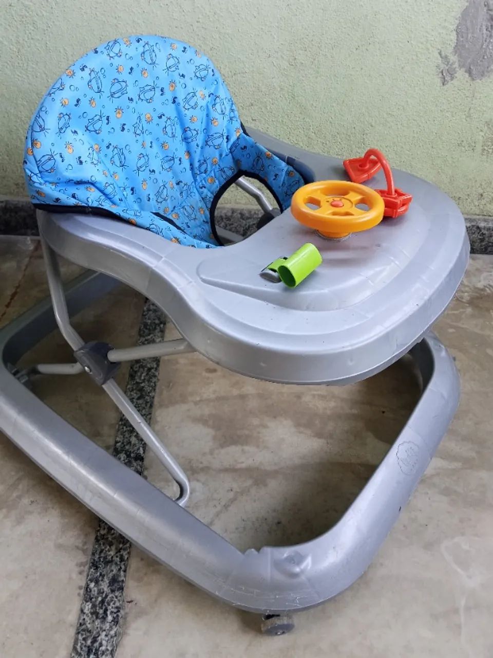 Andador e carrinho de bebê passeio guarda chuva - Foto 3