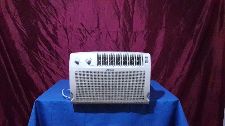 Ar condicionado 7.500 btu.