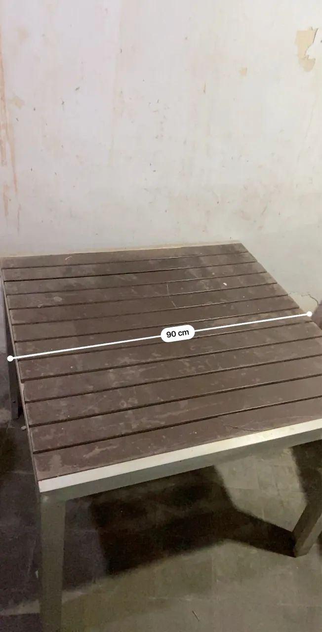 Mesa toda de alumínio 
