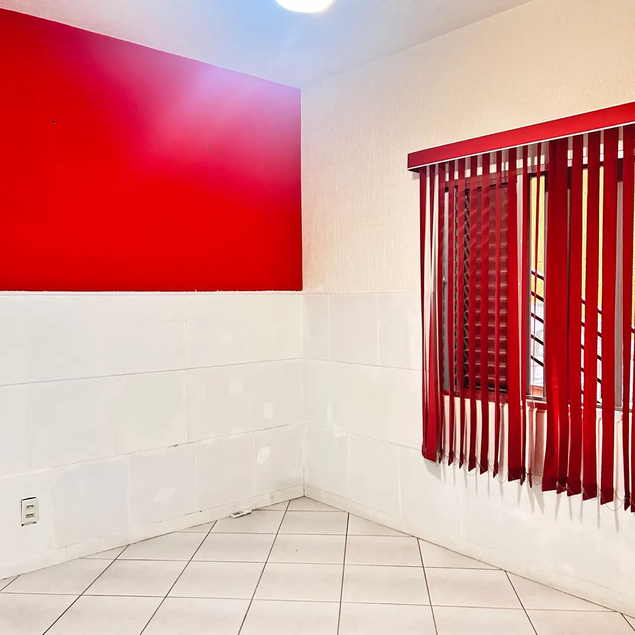 Casa na Carlos Gomes - 2 ou 3 quartos + 3 wc pode ser comercial - Foto 2
