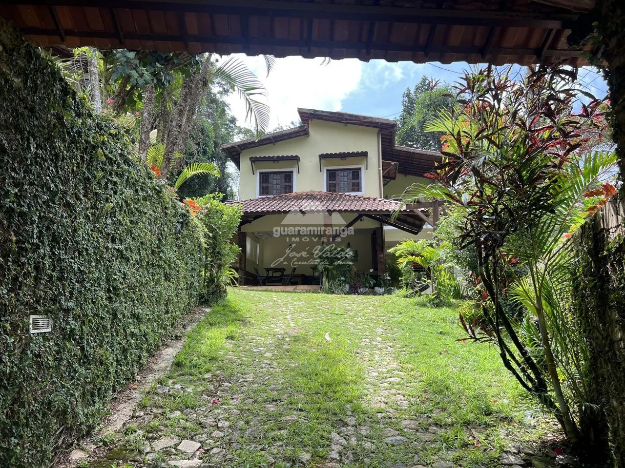 POUSADA A VENDA EM PACOTI - Foto 2