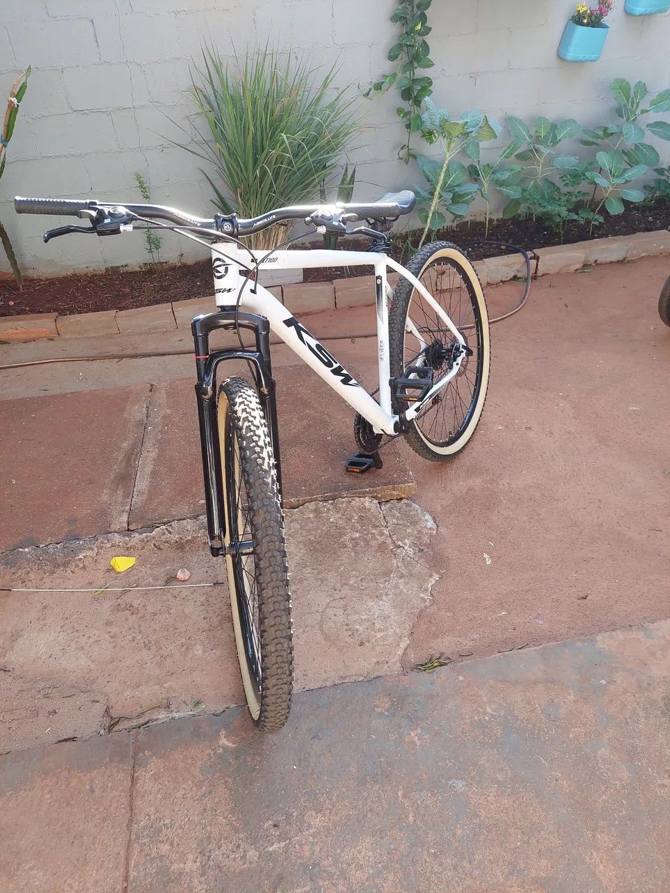 Uma bicicleta nova  - Foto 3