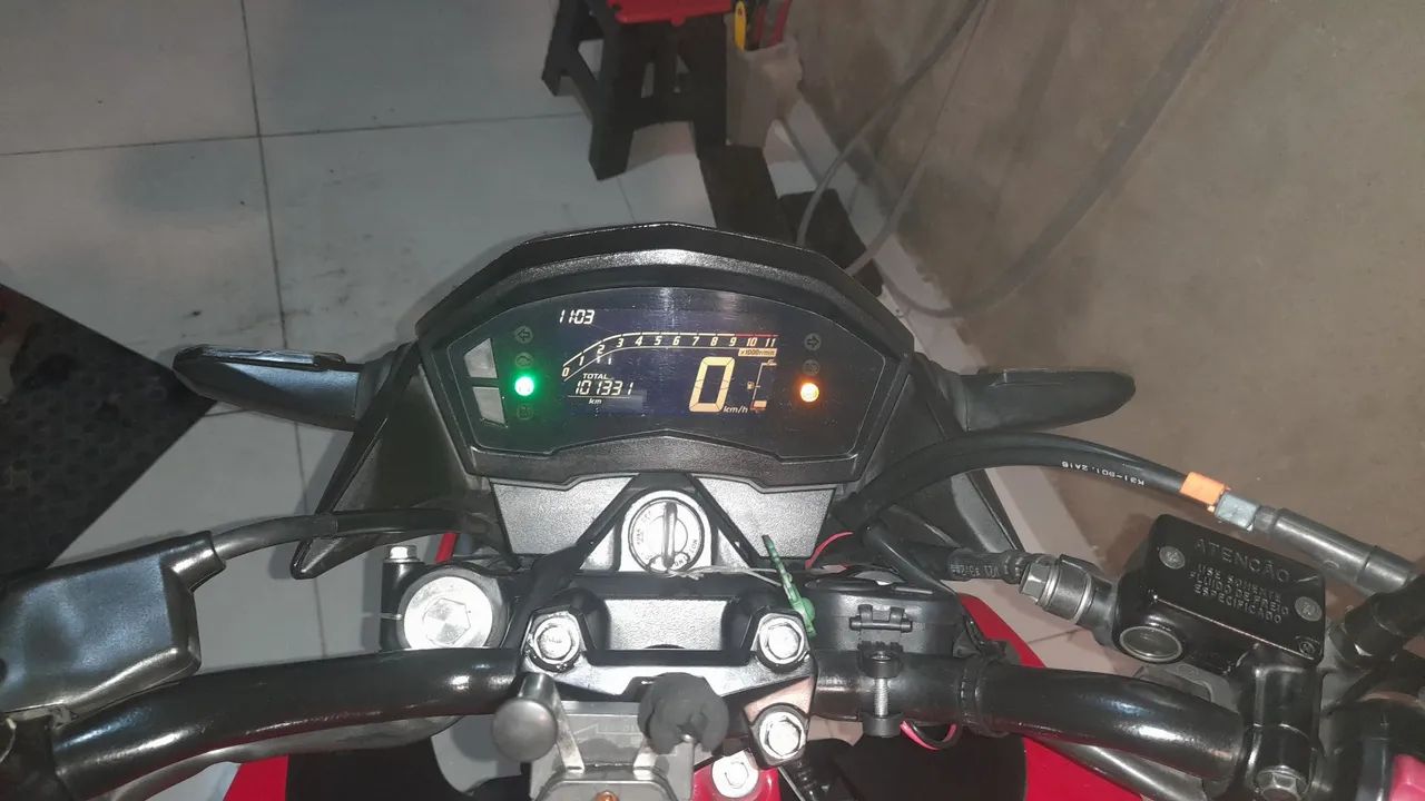 Tw 2022 abs vermelha  - Foto 4