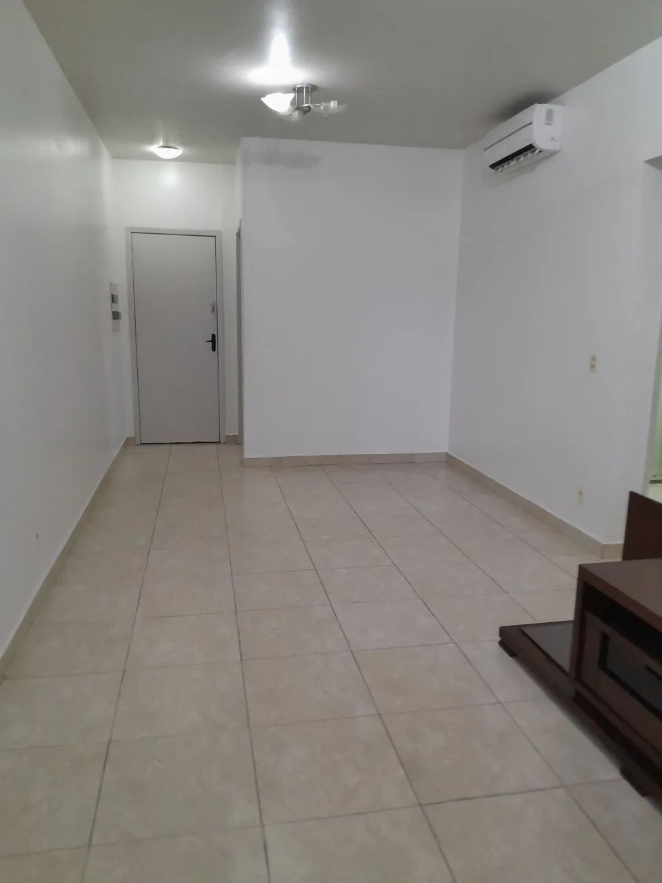 Apartamento condomínio fechado weekend 3 quartos 
