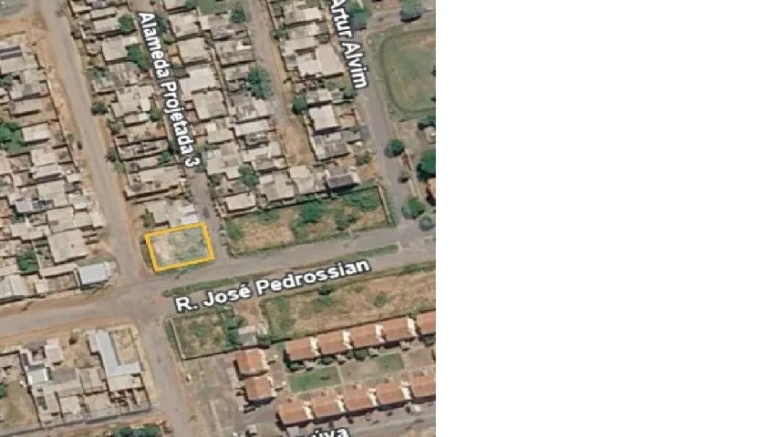 TERRENO DE ESQUINA COM 430M²