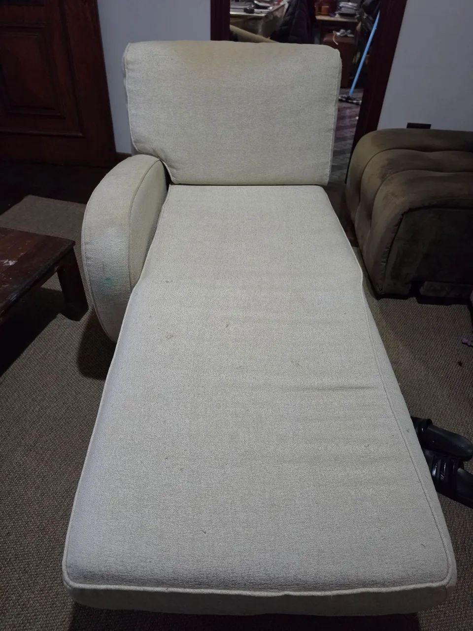 Sofá Chaise + Entrega gratis na Hora