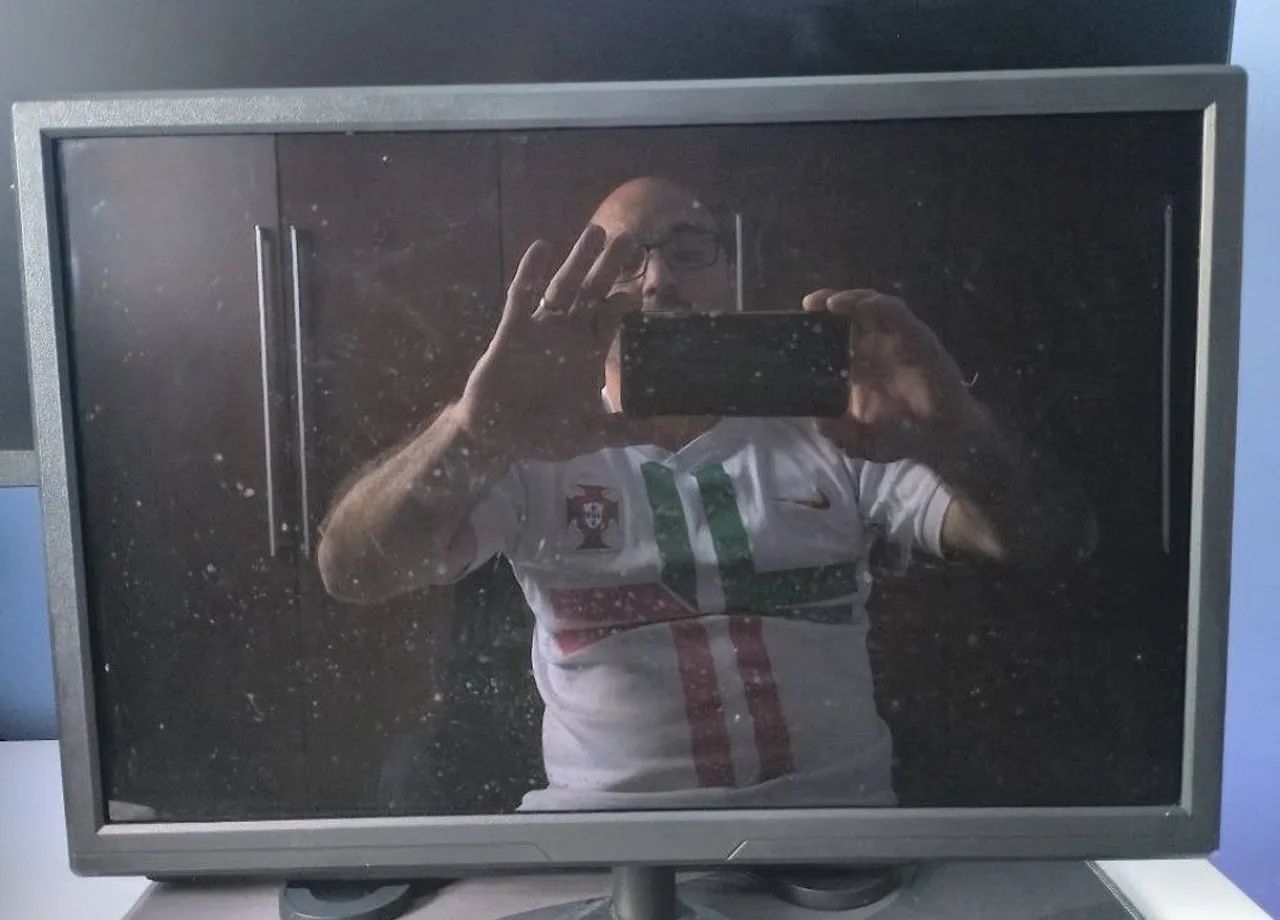 Vendo ou Troco Monitor LED 19.5 Polegadas - Foto 2