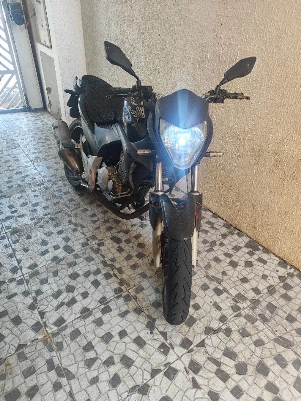 Cb 300r - Foto 2