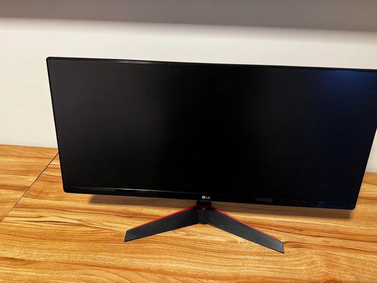 Monitor Widescreen LG sem uso