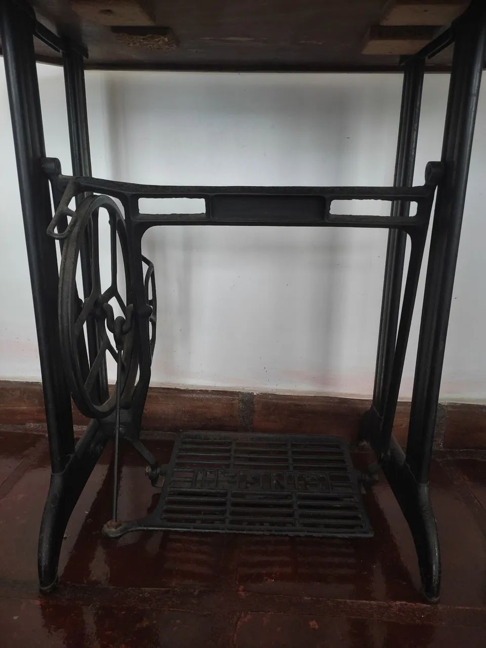 Pé de máquina Singer Original 