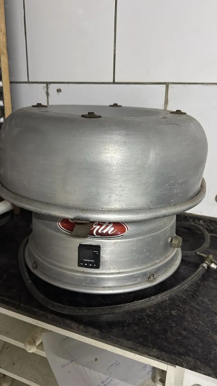 Forno de pizza a gás Forth compacto para delivery