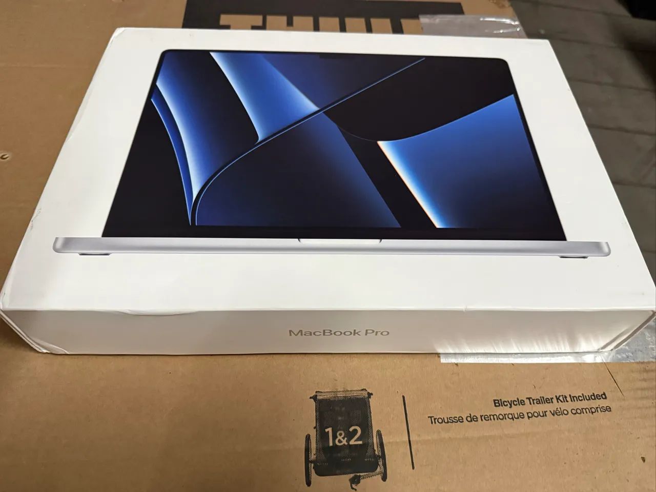 Caixa de MacBook Pro M2