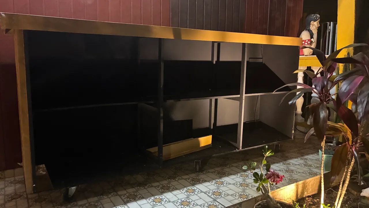 Balcão madeira ripado para eventos - 4,80 m  - Foto 3