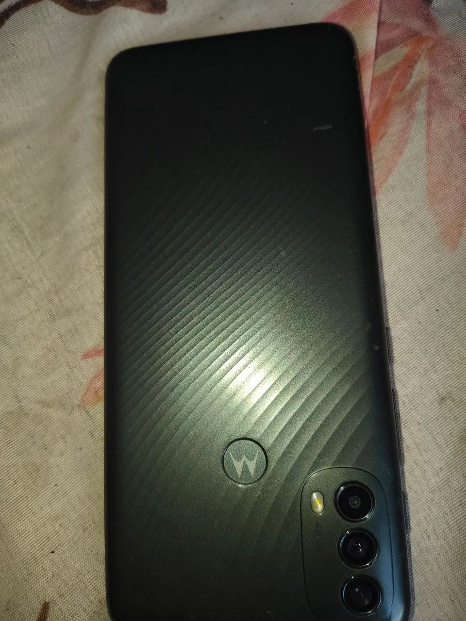 Vendo celular moto e40 memória ram 64 whatsapp *