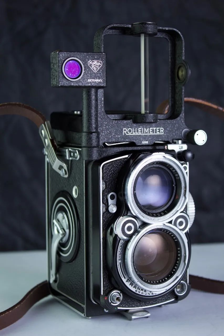 Rolleiflex 2.8d Xenotar F/2.8 + Acessórios - Câmeras e Filmadoras
