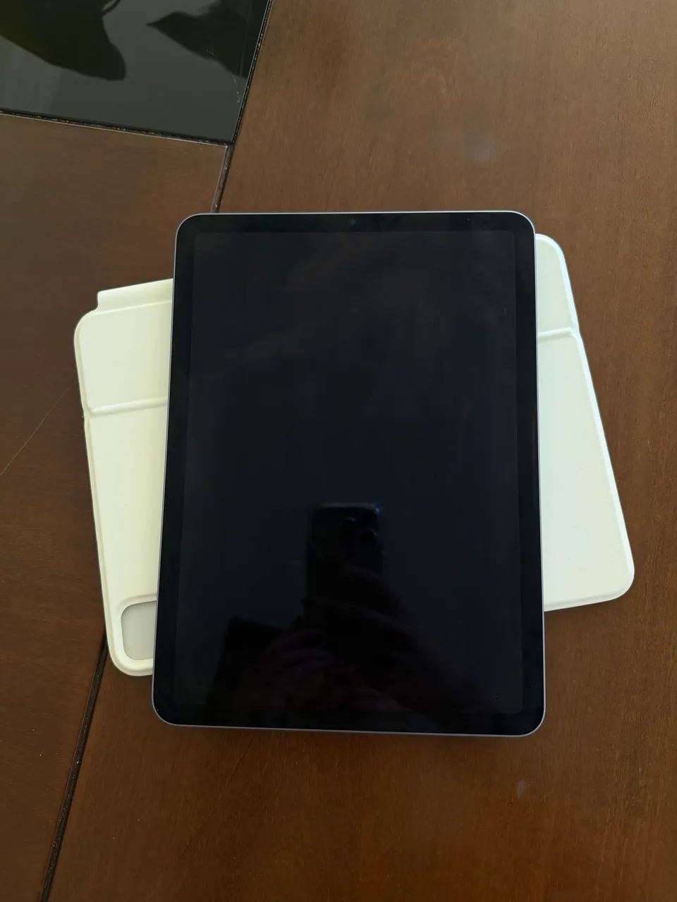 iPad Air 5 ROXO com capinha de teclado  - Foto 4