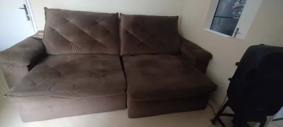 Sofá retratil 4 lugares