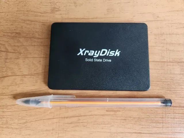 SSD 1TB - Apenas 12 dias de uso - Saúde 100% + Case Brinde