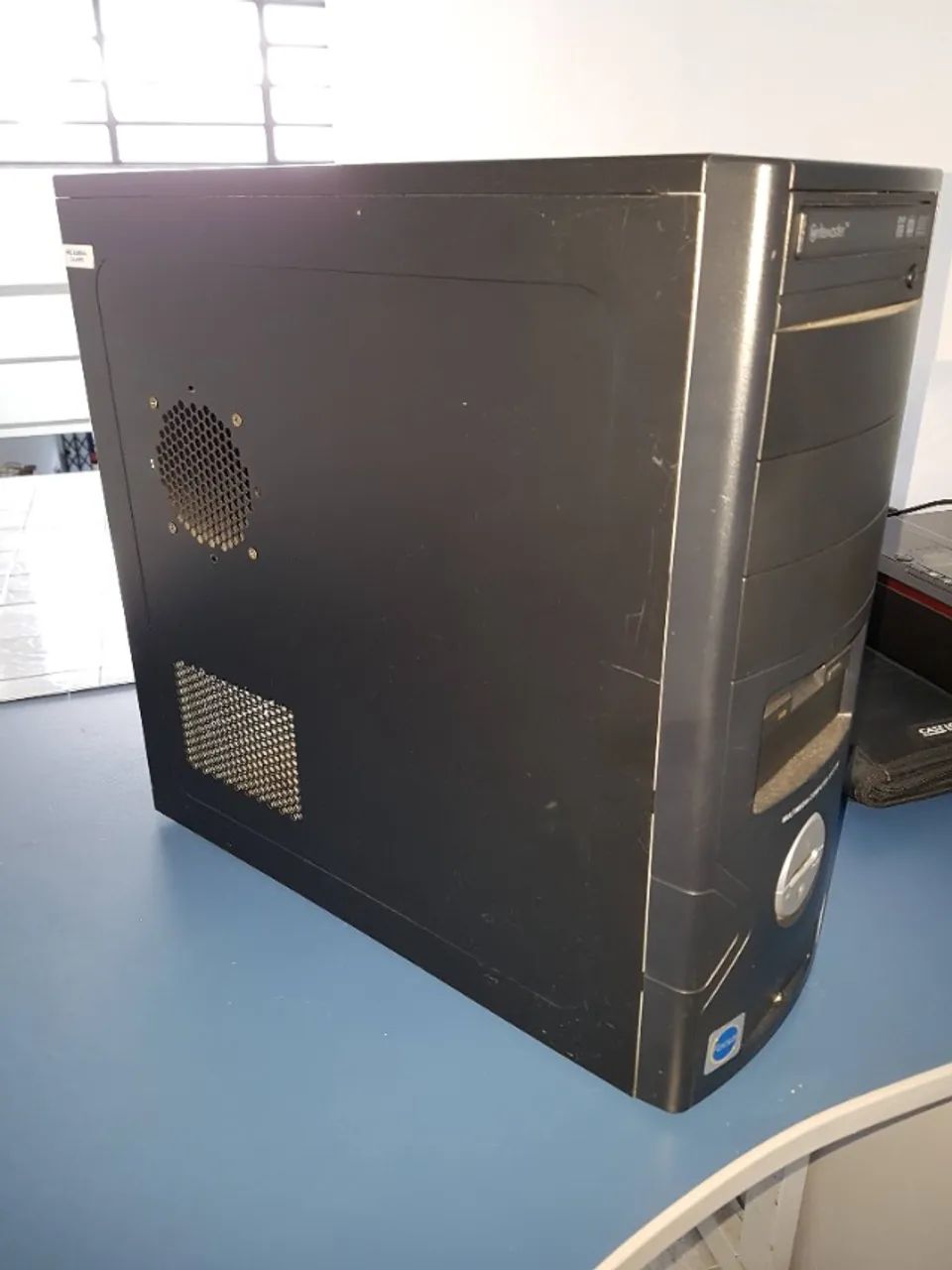 2 torres de computador