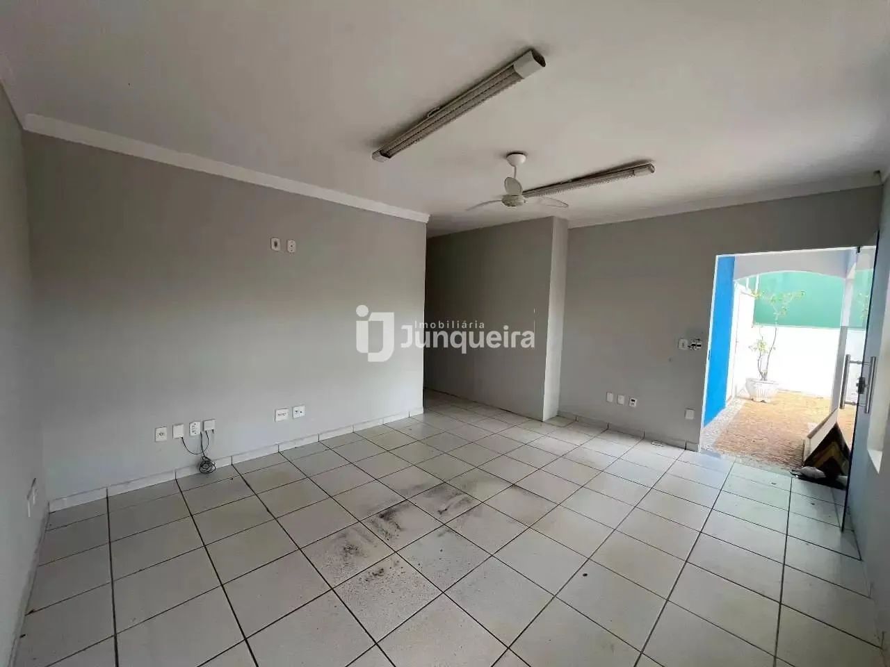 Sala Comercial para aluguel, 1 vaga, Centro - Rio das Pedras/SP - Foto 2