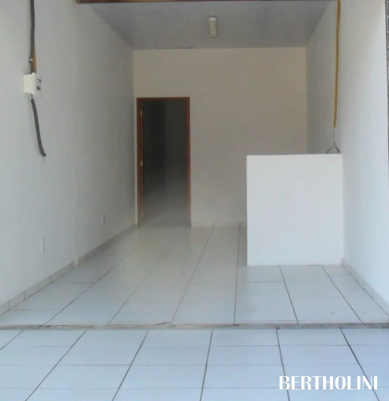 Loja em uma das Avenidas mais movimentadas de Penedo - Foto 4