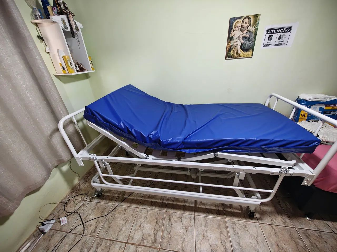 Cama hospitalar motorizada PILATI - Foto 4
