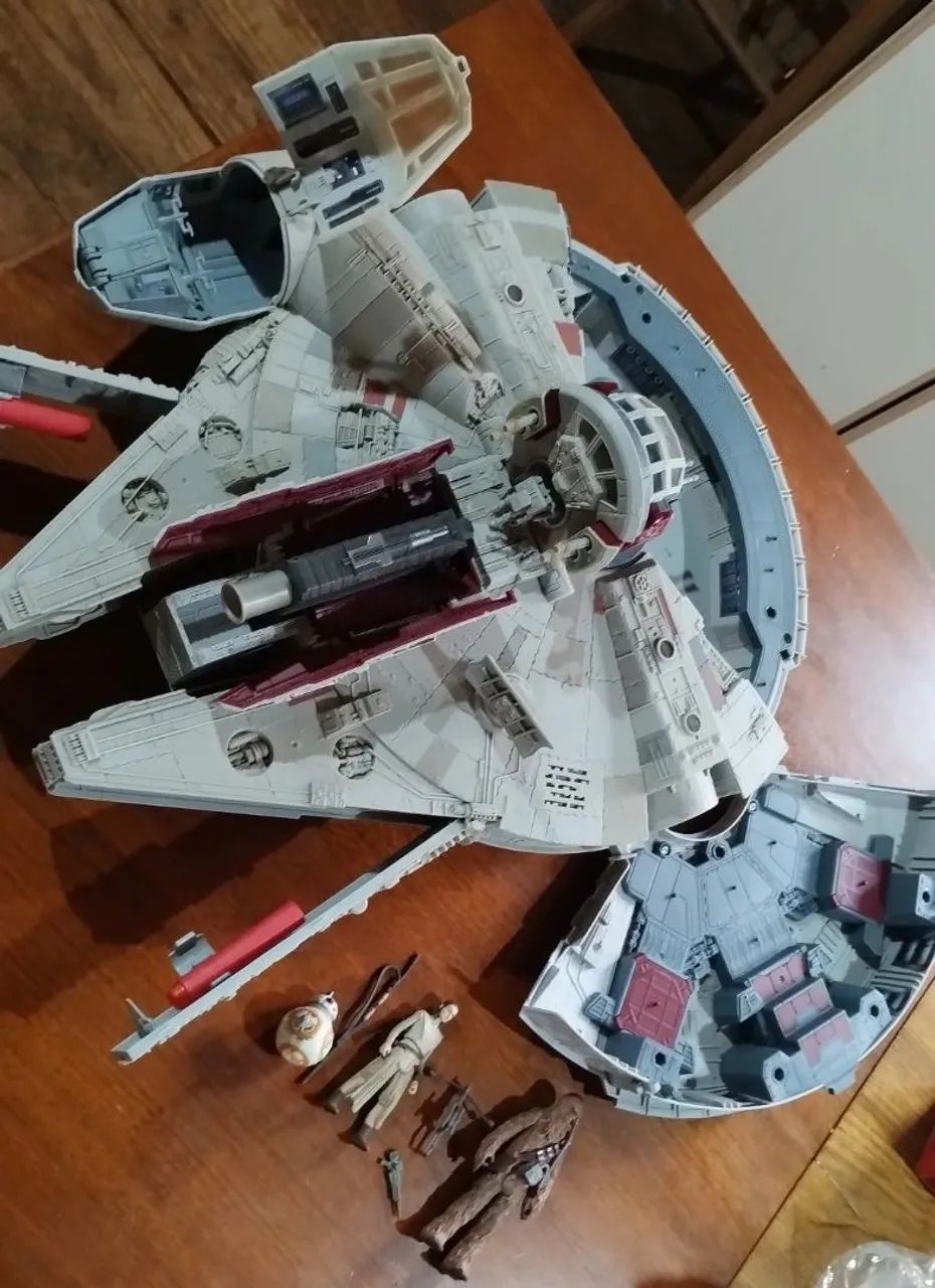 Nave Millenium falcon Hasbro 2015 - Foto 3