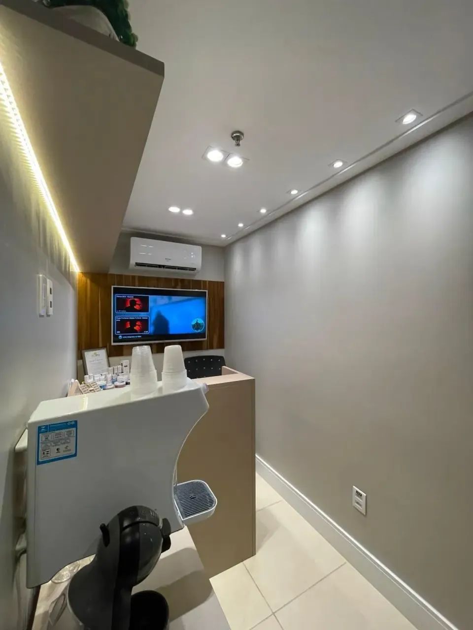 Sala Comercial Pronta | Mobiliado | Andar Alto | Parque Office