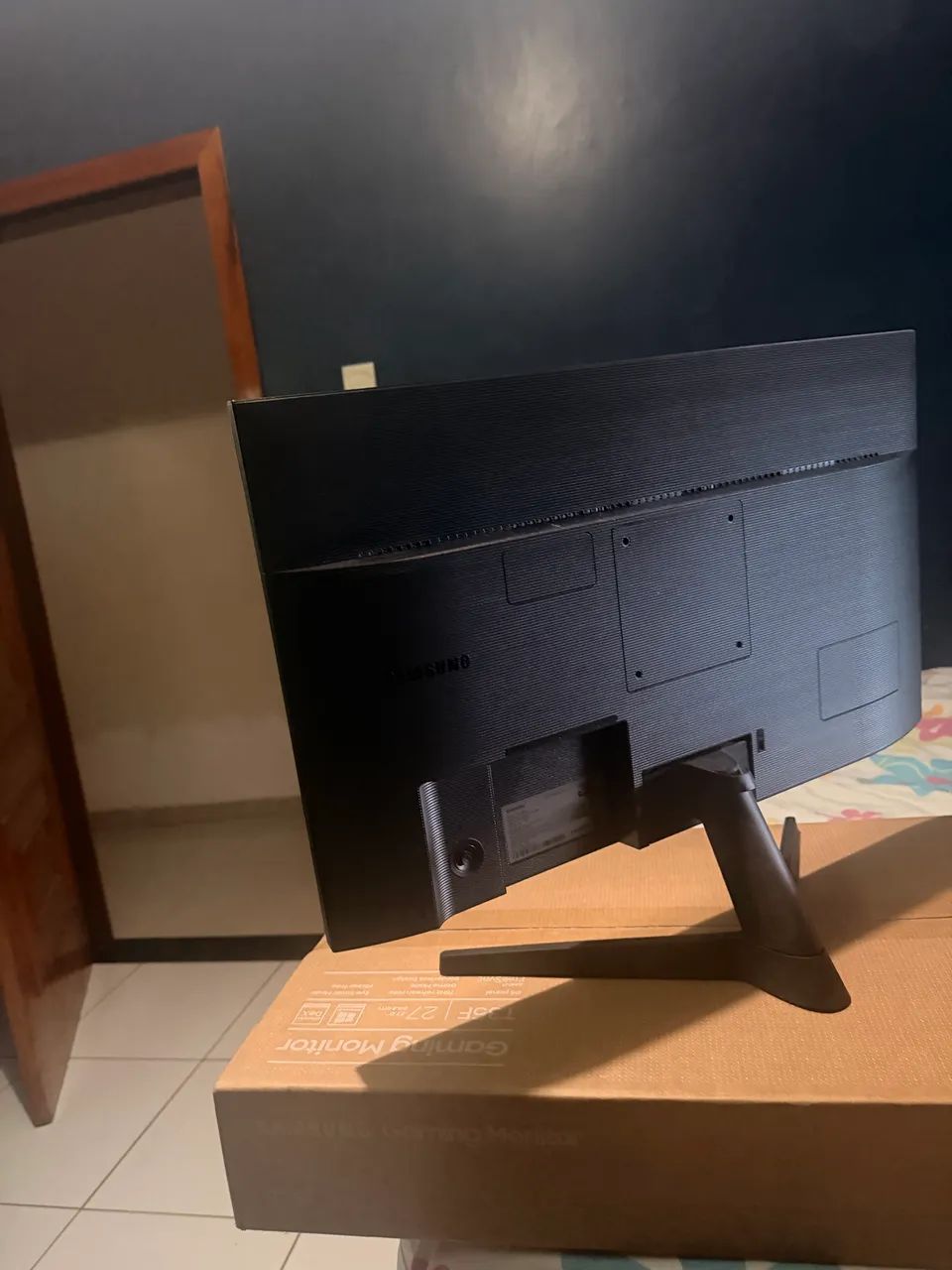 Monitor SAMSUNG 27 Polegadas GAMING - Foto 2