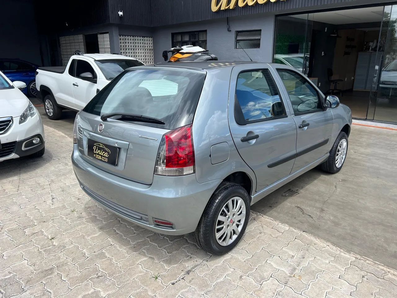 Fiat Palio 1.0 Economy Fire Flex 8V 4P 2013 - Foto 4