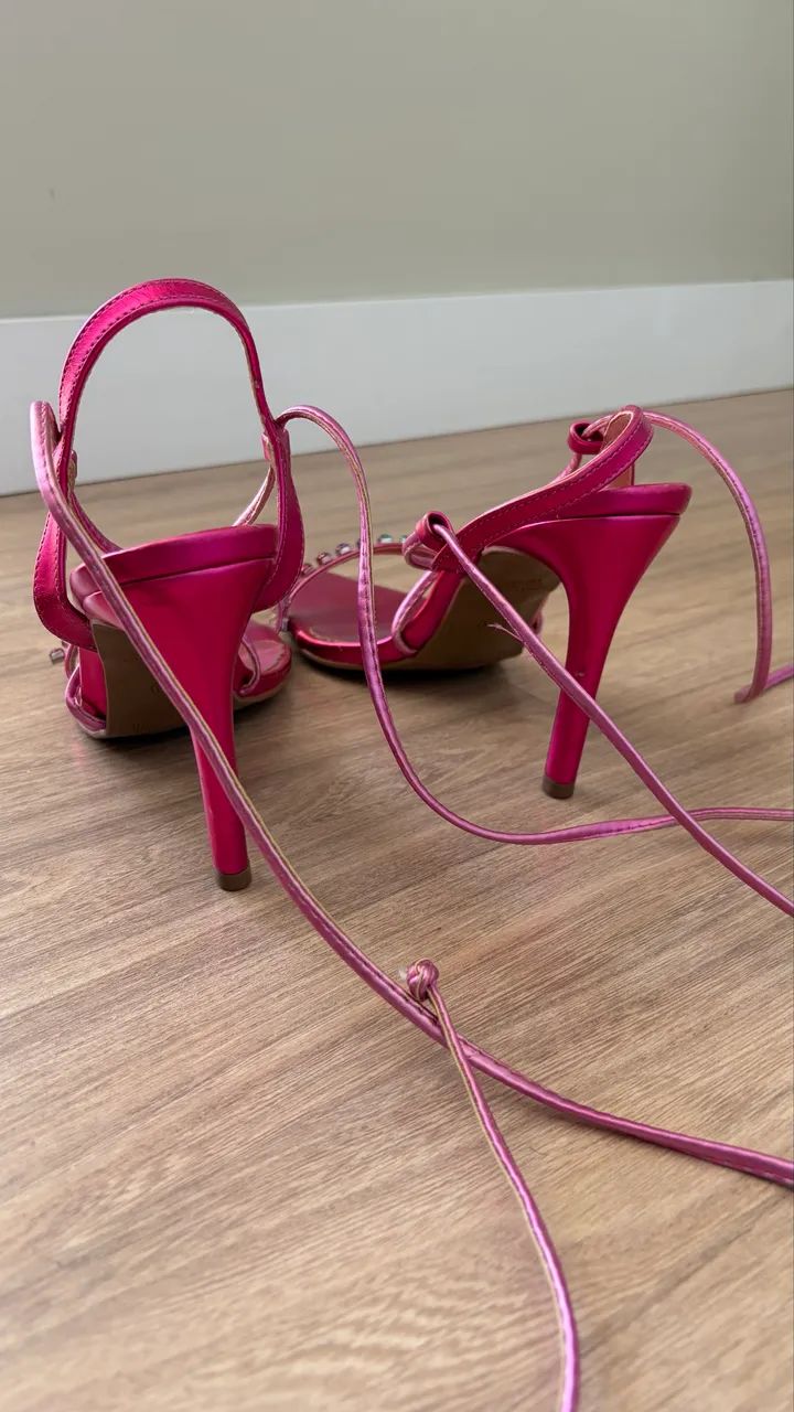 SANDÁLIA DE AALTO ROSA PINK COM AMARRAÇÃO  - Foto 4