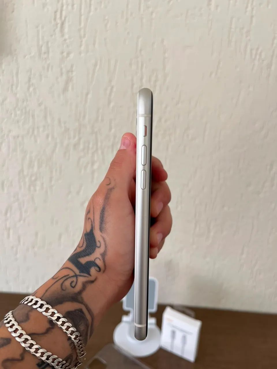 iPhone 11- EM PERFEITAS CONDIÇÕES  - Foto 2