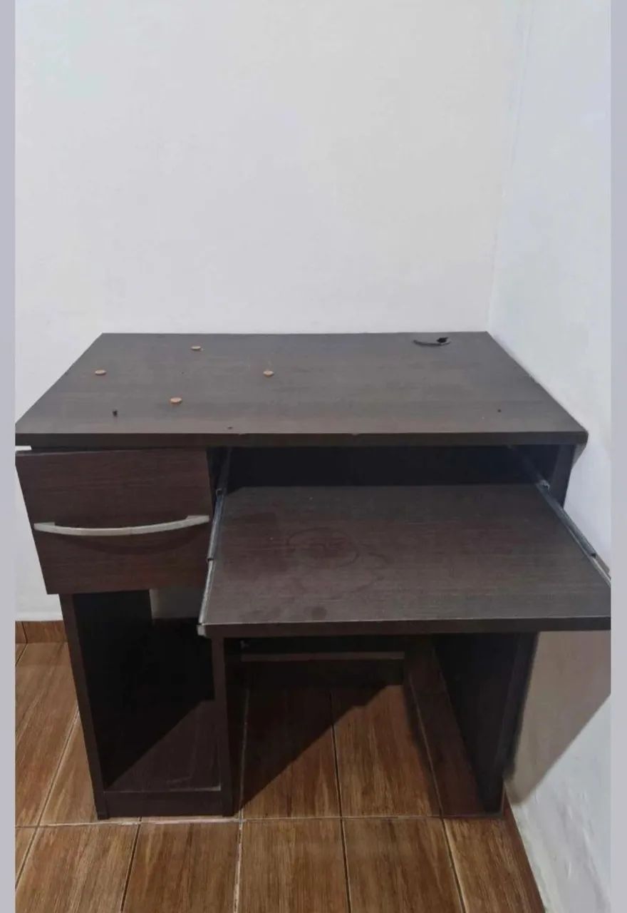 Mesa no computador 
