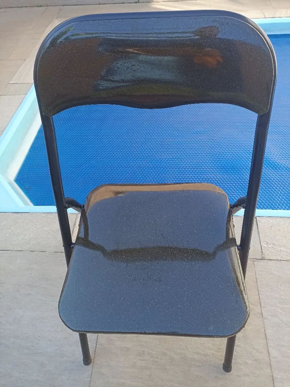 Cadeiras dobráveis em aço com estofado  - Foto 3
