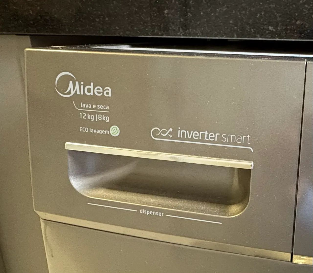 Máquina lava e seca Midea