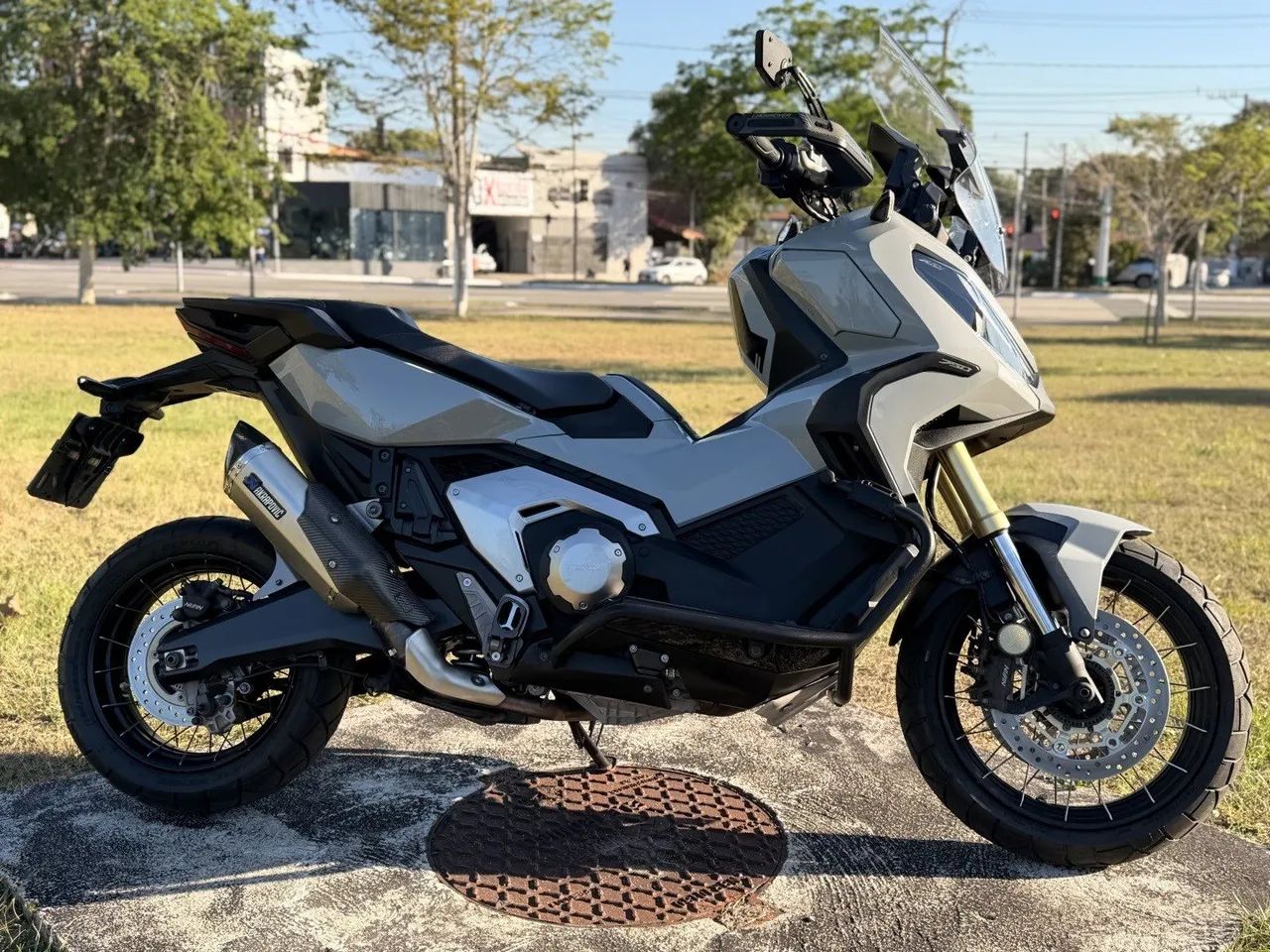 Honda X-adv 2022 - Foto 3
