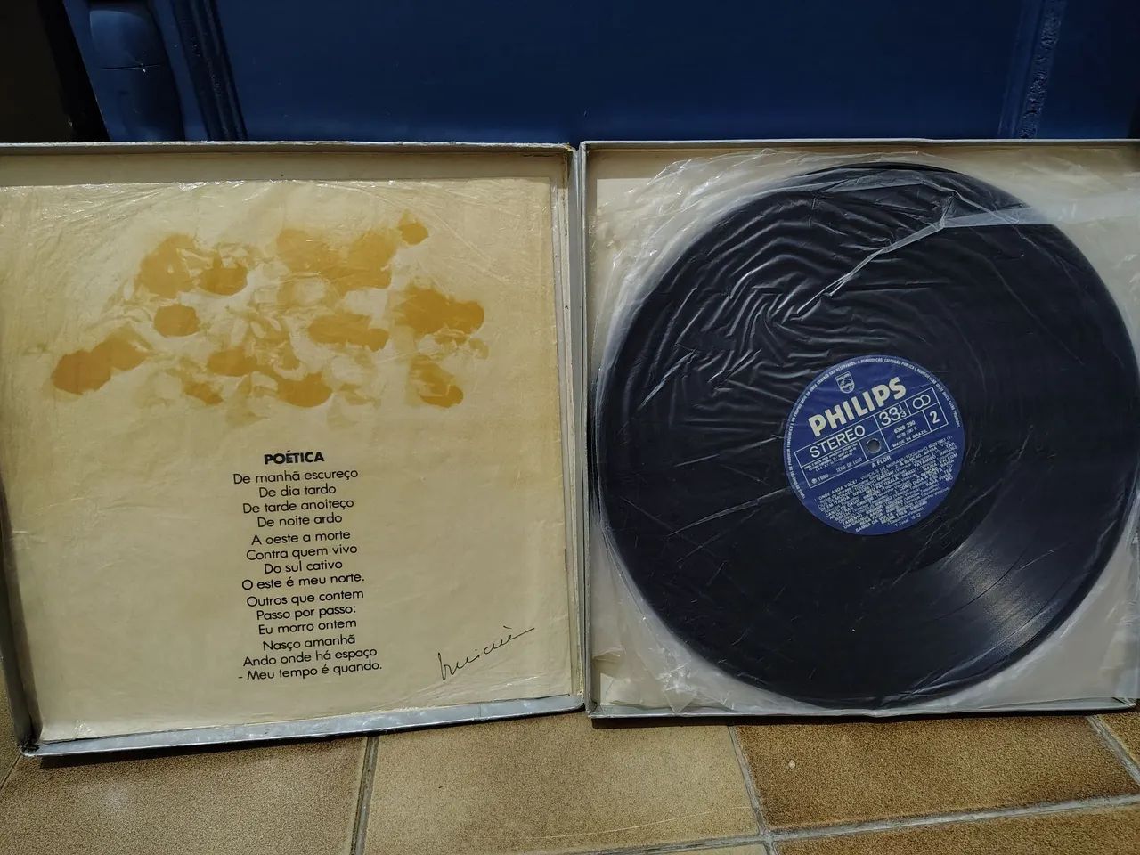 Vinicius de Moraes - A Mulher, o Amor, o Sorriso e a Flor (box 4 discos de vinil)  - Foto 3