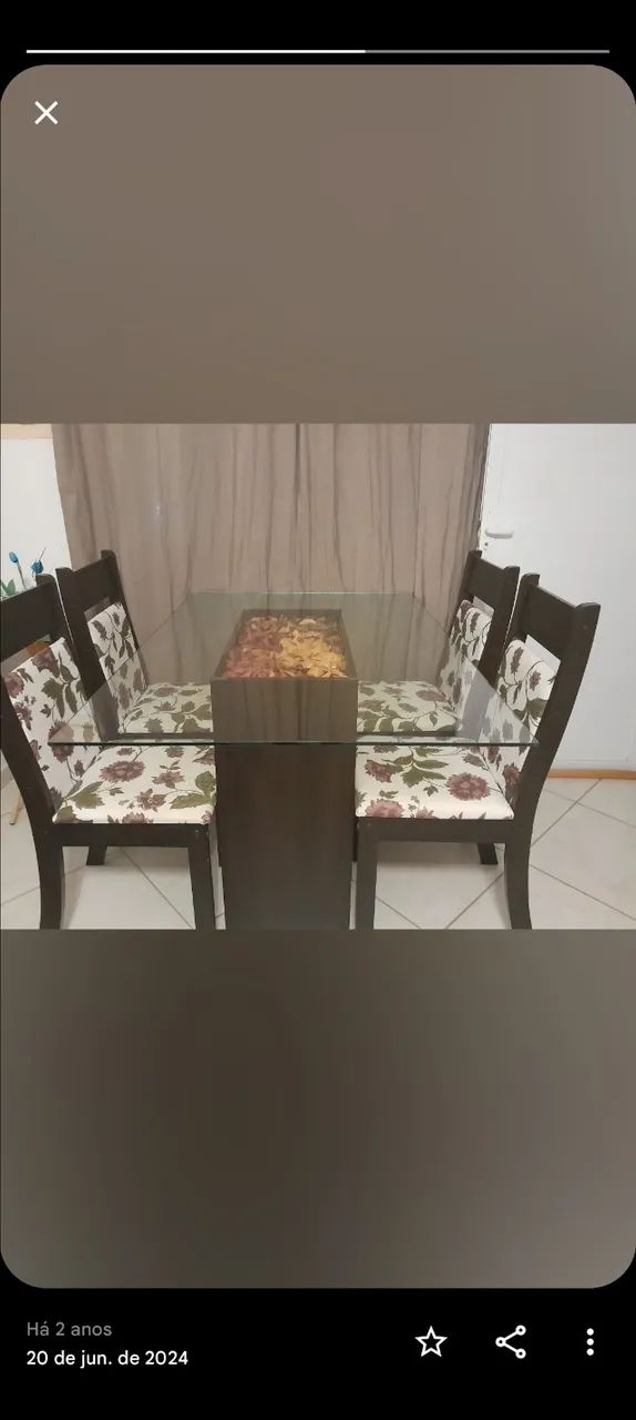 Mesa retangular com 4cadeiras 