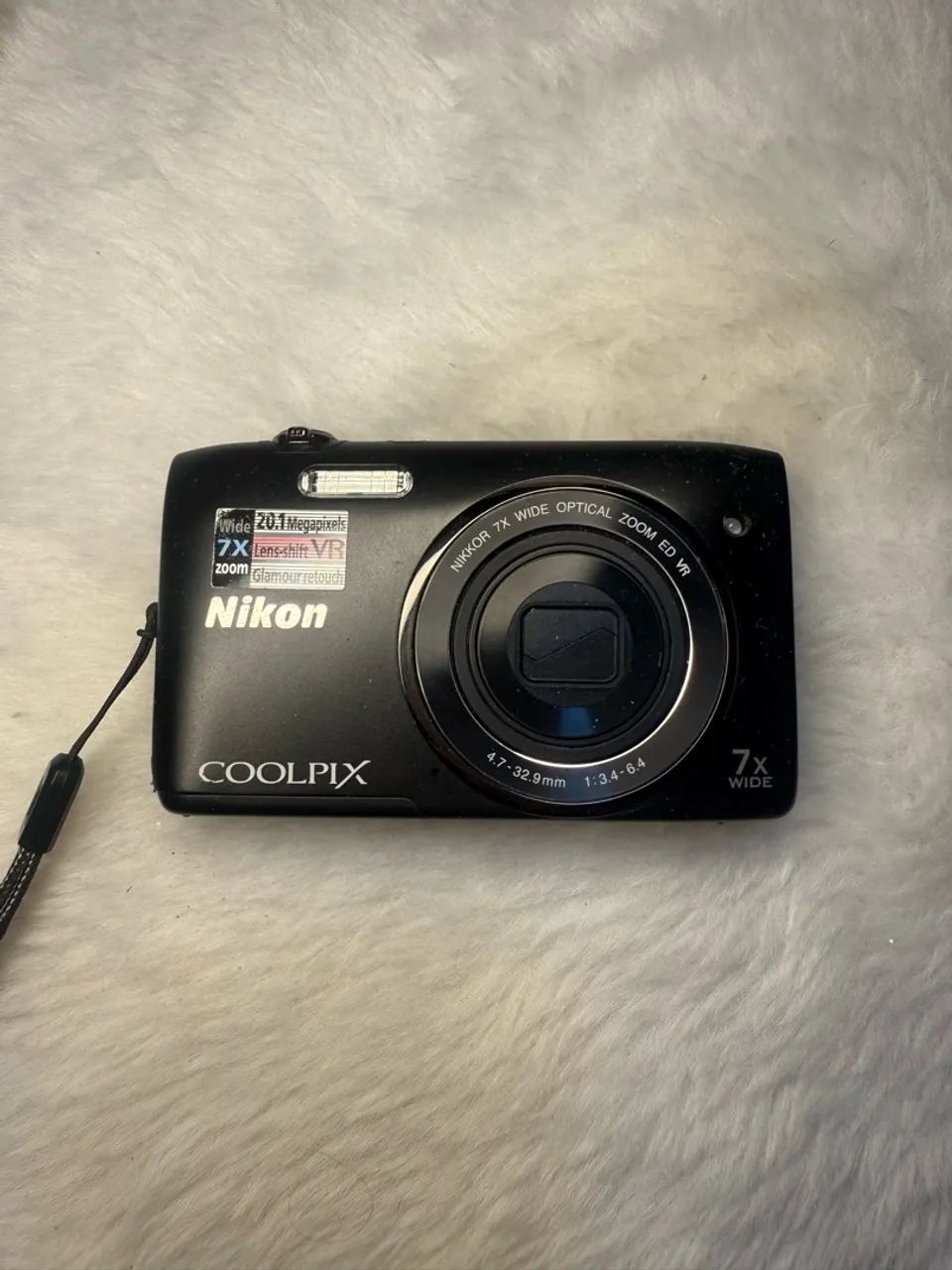 nikon coolpix s3500 preta 20mp - Câmeras e Filmadoras - Mãe Luiza