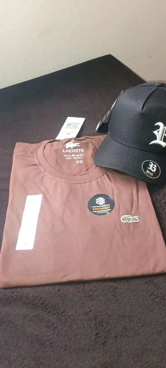 Camisas e bones - Foto 5