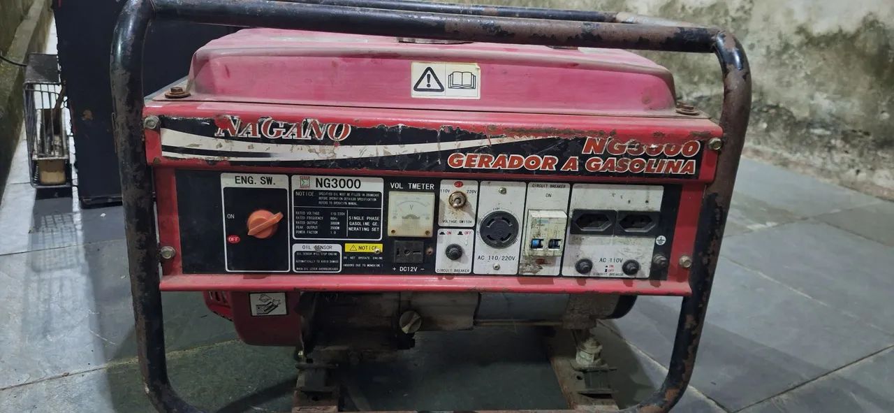 Gerador bifasico NG3000 ótimo estado 110w e 220w 